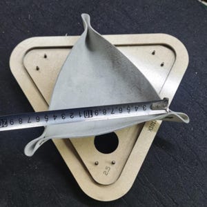 Bandeja de armazenamento de couro triangular feita à mão, corte e vinco - corte e vinco de aço e metal, cortador e vinco de couro, ferramenta Kraft - tamanho e design personalizados