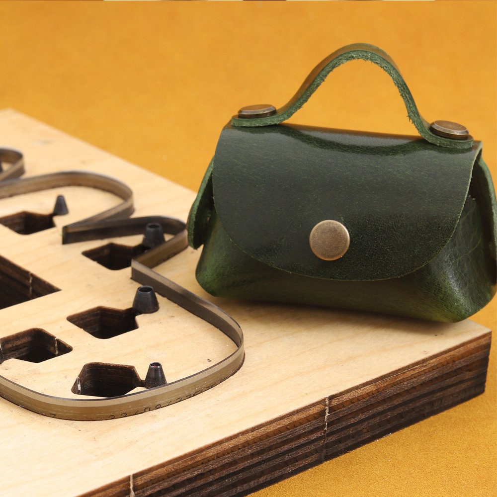 Rivets Attaches Artisanat Cuir Bricolage Sac à Main Téléphone Chaîne Sac Quatre Couleurs 20 Pièces Vis 8mm (Bronze Antique