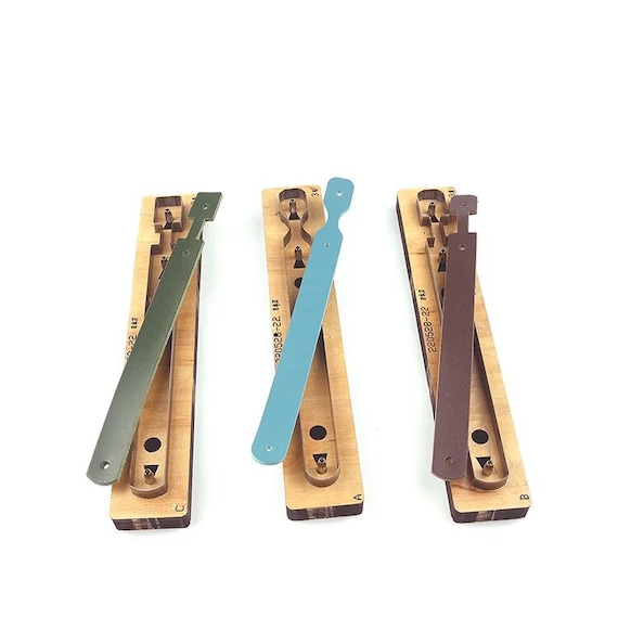 Keychain Leather Die Cutting, Handmade Keychain, Steel Rule Metal Die Cutter, Leather Punch Crafts Kraft Tool, Christmas Gifts