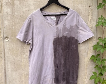 Hand-Painted Abstract T-shirt: Distressed Cotton Top, Size L raw edge