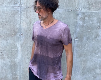T-shirt en lin abstrait peint à la main brun gris noir L / Homme long coupe ample haut en lin teint à la main / T-shirt teint par les plantes durablement lent
