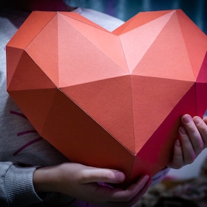 Herz-Papercraft-DIY-Pepakura-Origami-Vorlage Low-Poly