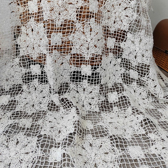 Cotton crochet lace fabric by the yard discount