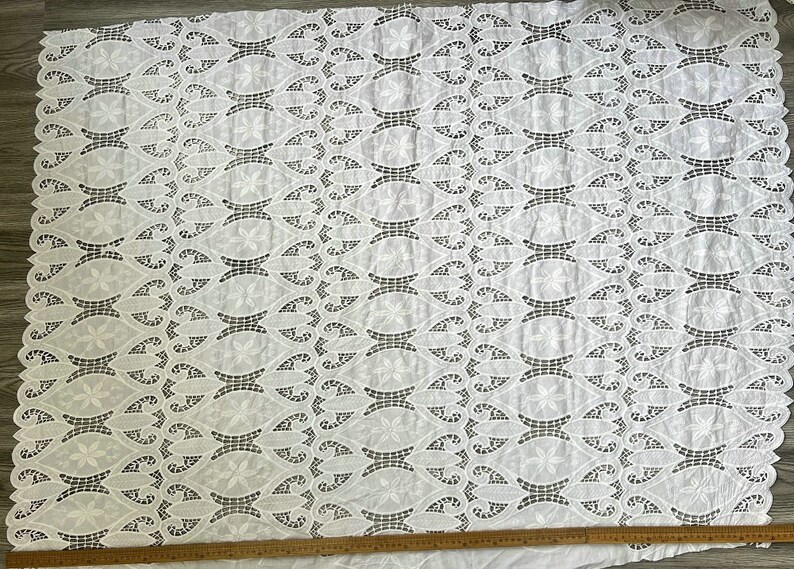 Cotton Eyelet Borders Fabric, Embroidery Cotton Fabric, Hollowed Border ...