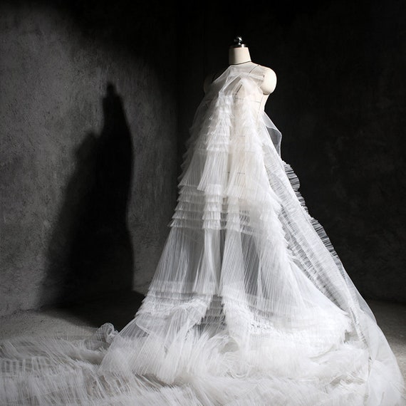 Open Back Wedding Dress, Lace Wedding Dress With Sleeves, Bohemian Wedding  Dress VERONA - Etsy