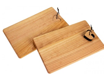 Wooden board Breakfast board Cutting board made of cherry wood heart