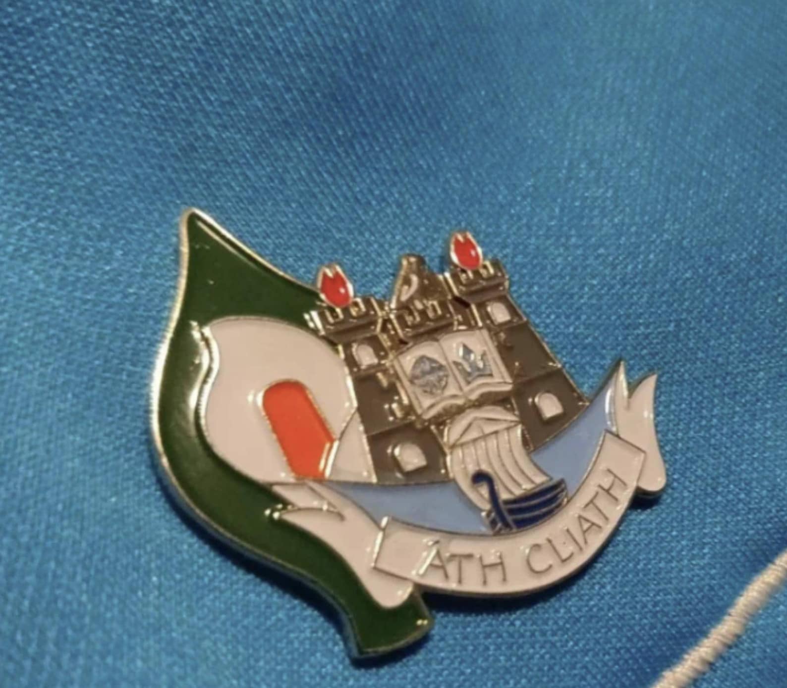 Dublin Easter Lily Badge Dublin GAA Easter Lily 1916 Easter Etsy UK