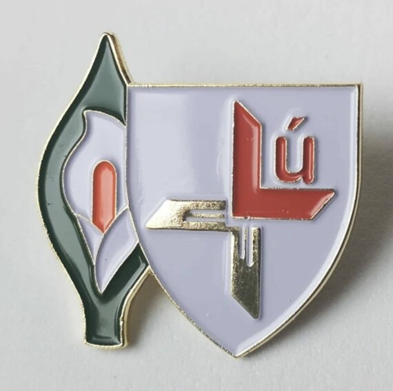 Louth Easter Lily Badge Louth GAA Easter Lily 1916 Easter Etsy