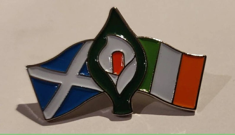 Scots Irish Easter Lily badge 1916 - Ireland Scotland Irish Republican image 1