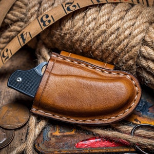 Scout Carry Leather Sheath for a SpyderCo UKPK Knife