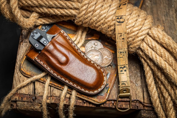 Hand made wet formed leather knife sheath for a Spyderco Paramilitary PM2