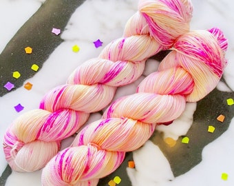 Spring Burst hand dyed yarn, Sock yarn, Dk Yarn, Aran Yarn, Chunky Yarn, Super Chunky Yarn, Sparkle Yarn, 100g, 5