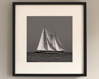 Art photography, minimalist photo art | Sailboat on calm water | Maritime wall art | SAILBOAT I