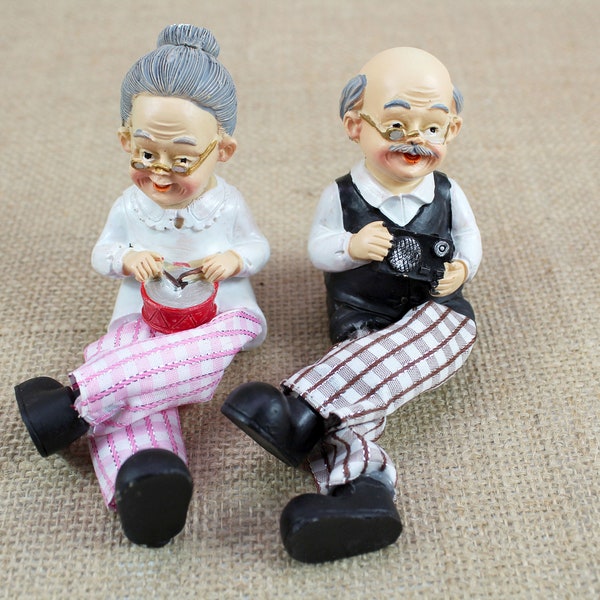 Oma Opa ältere Figuren Shelf Sitter Senior Jahrestag Geschenke für Großeltern Ehemann Frau Wohnkultur Paar im Ruhestand dekorativ