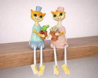 Cats Figurines Set Shelf Sitters Statues Pair Kittens Home Decor Decorations Collection Gift Seamy  Cute Handcrafted Dangling Leg Animal