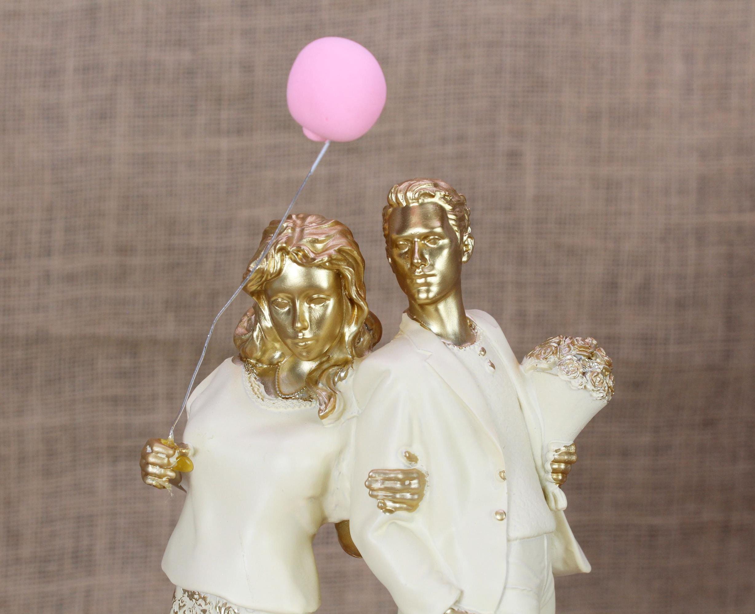 Statuetta Coppia Innamorata In Resina - Regalo Per Matrimoni, Anniversari O San Valentino