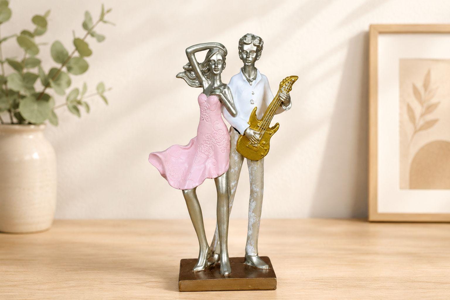 Girl guitar figurine - Etsy 日本
