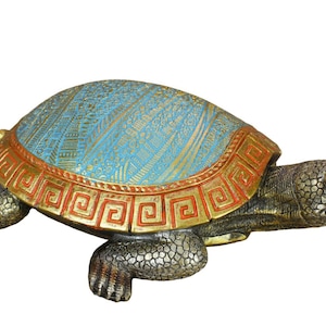 Turtle Sculpture Ocean Sea Animal Statue Garden Gift MomTortoise Hand Figurine Painted Decoration  Indoor Outdoor Collectible Home Decor