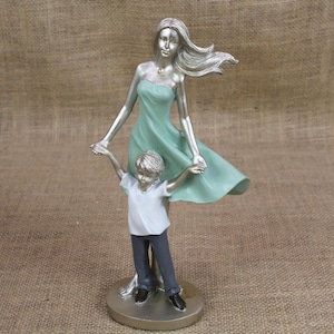 Mom Kid Figurine Family Vintage Decorative Sculpture Child And Mother Baby Mommy Statue Vintage Abstract Figure Modern Style Gift For Mother