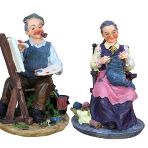 Grandma Grandpa Senior Figurine Elderly Couple Pair Statue Vintage Old Woman Man Set Valentine Gift Anniversary Husband / Wife Grandparents
