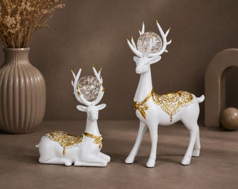 Estatua de ciervo de resina blanca: astas doradas, decoración navideña para la mesa, regalo para amantes de los animales, decoración del hogar, decoración de renos, par de adornos.