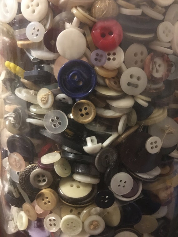 Buttons, Most Poly Resin, Some Metal Material Half Pound of Assorted  Buttons for Crafts. 