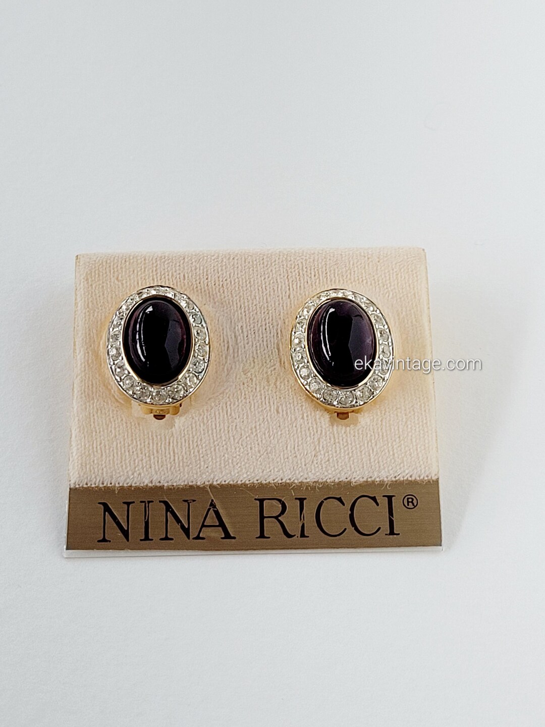 Boucles D'oreilles Anciennes Et Magnifiques De La Marque Nina Ricci - Bijou Vintage D'occasion