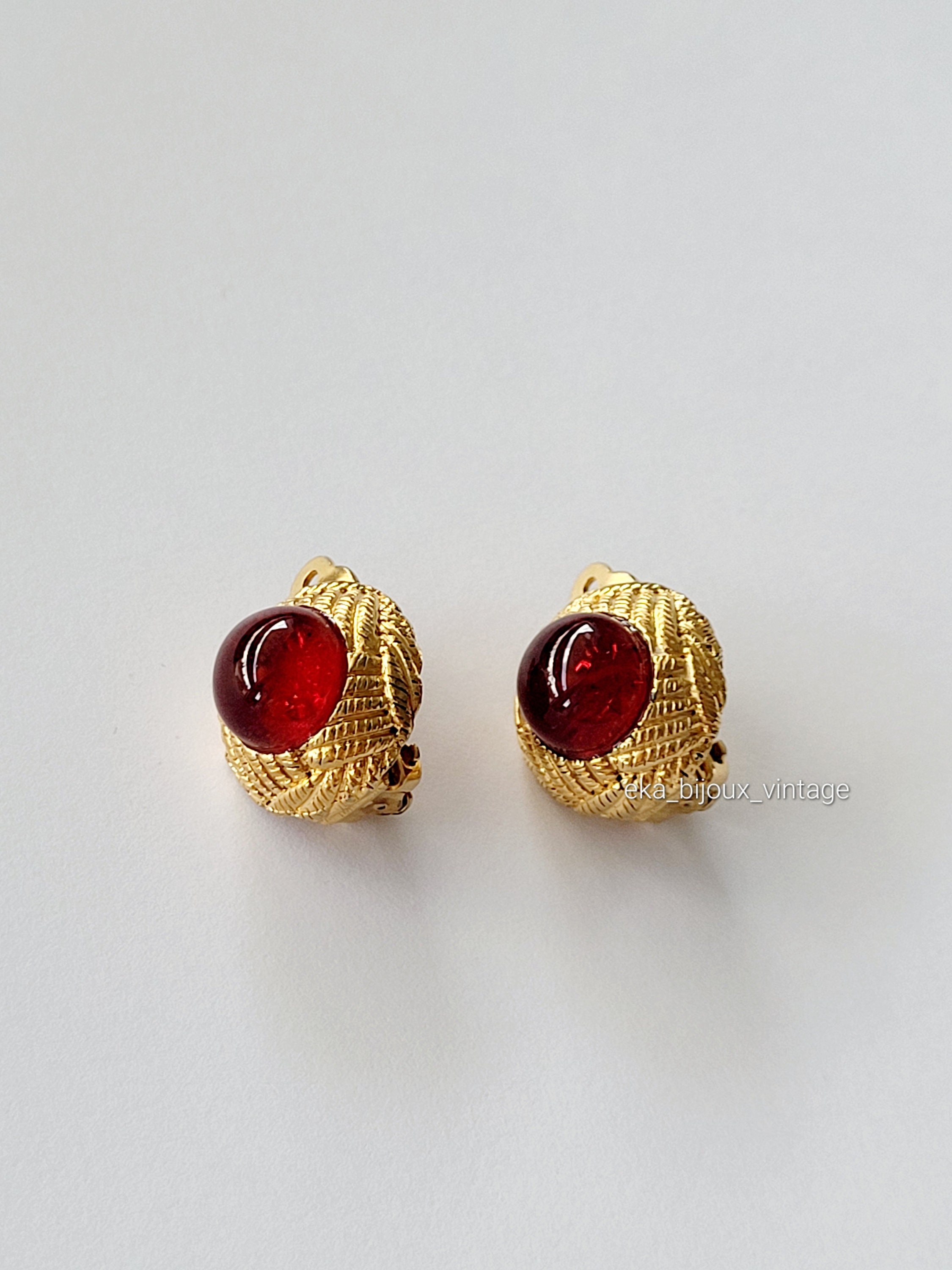 Vintage 1980s CHANEL Rhinestone Round CC Logo Clip On Earrings - Ruby Lane