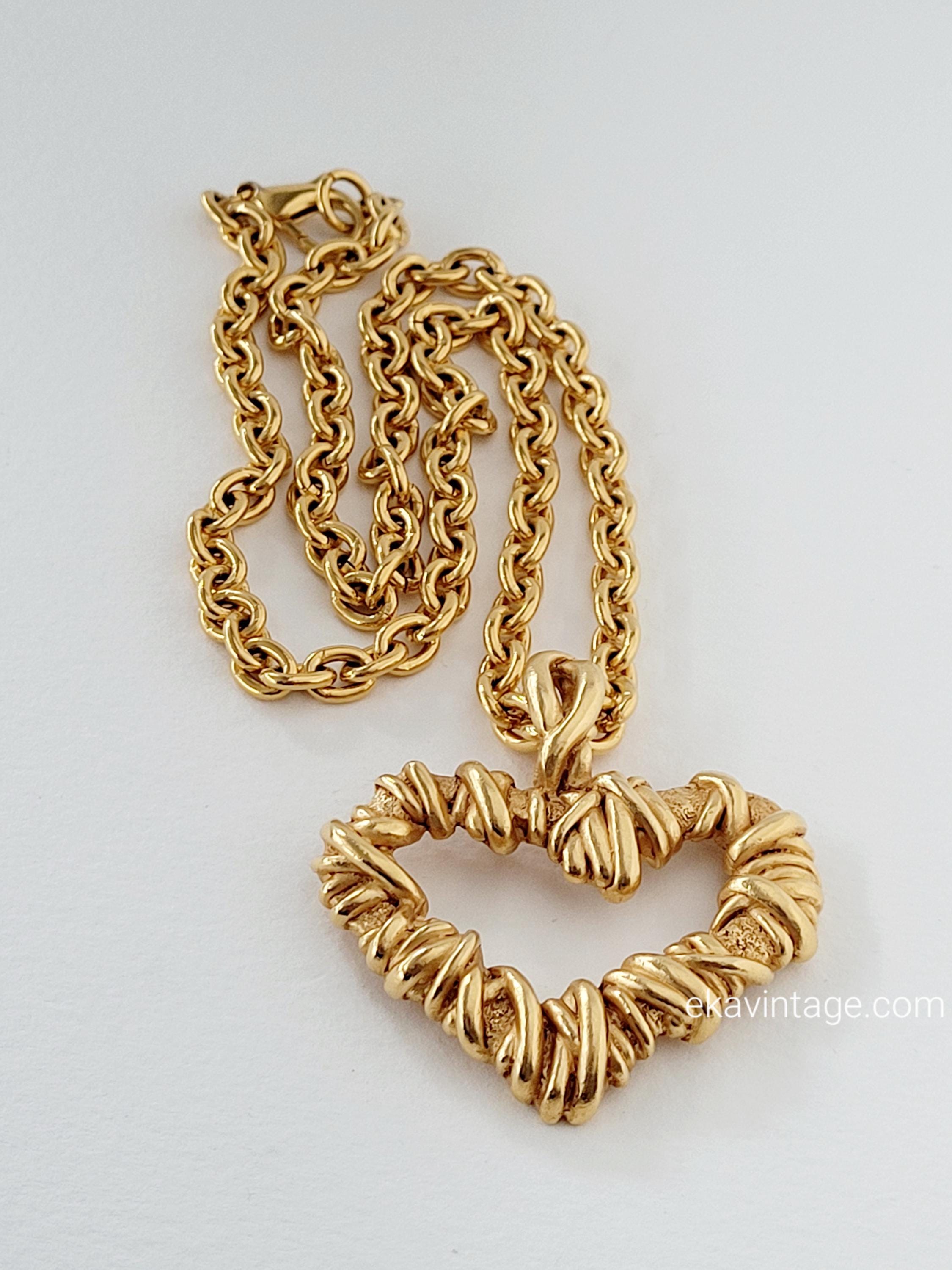 Christian Lacroix - Vintage Heart Necklace - Etsy