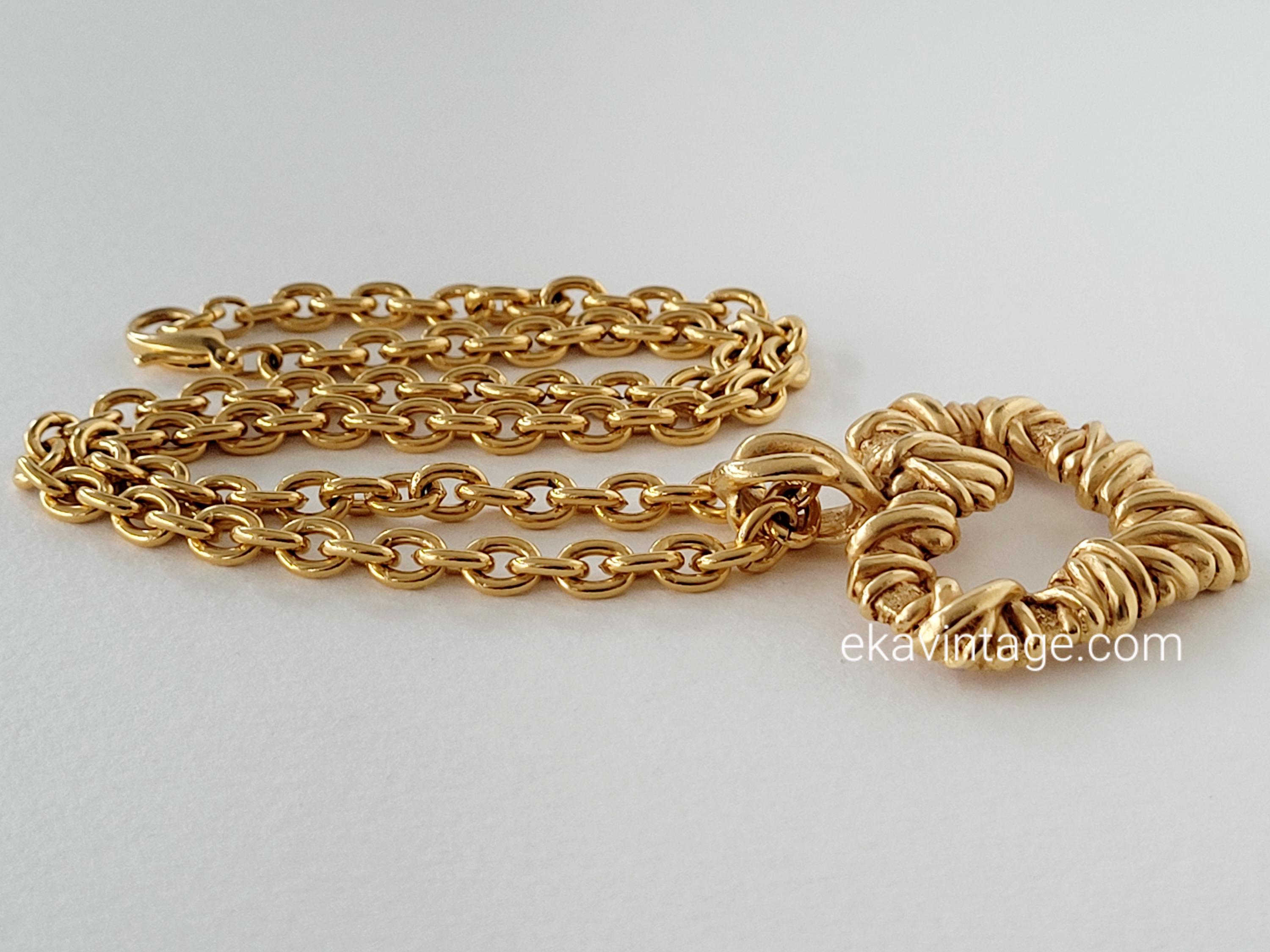 Christian Lacroix - Vintage Heart Necklace - Etsy