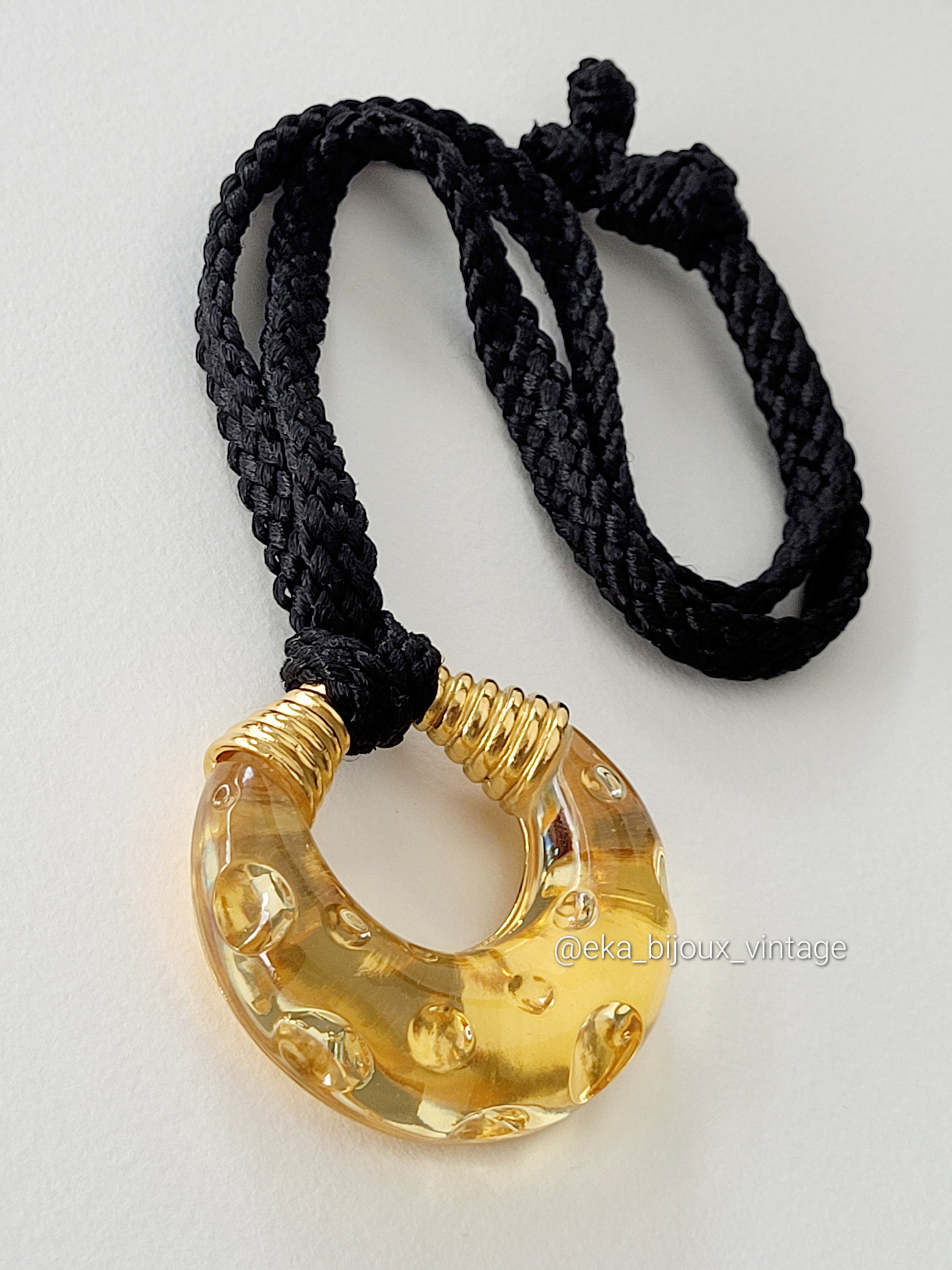 Pendentif Vintage Doré Dolce Vita - Gros Modèle 8x5,5 Cm, Occasion Très Bon état