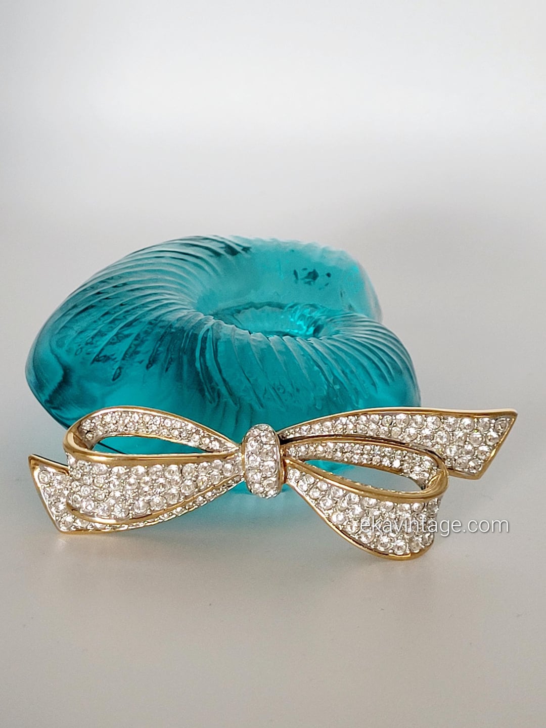 Alpha - Vintage Brooch - Knot - Etsy