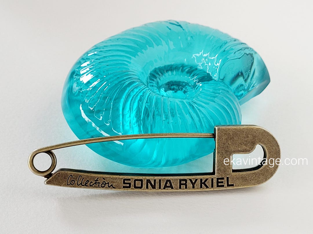 ヴィンテージ SONIA RYKIEL ブローチ Vintage Sonia Rykiel Paris Goldtone Cut-Out Lapel Pin Brooch