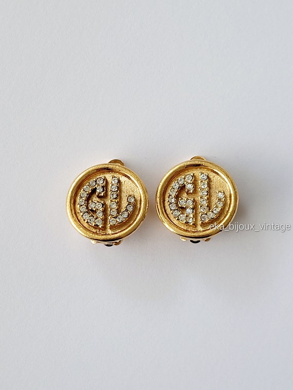 Guy laroche best sale earrings