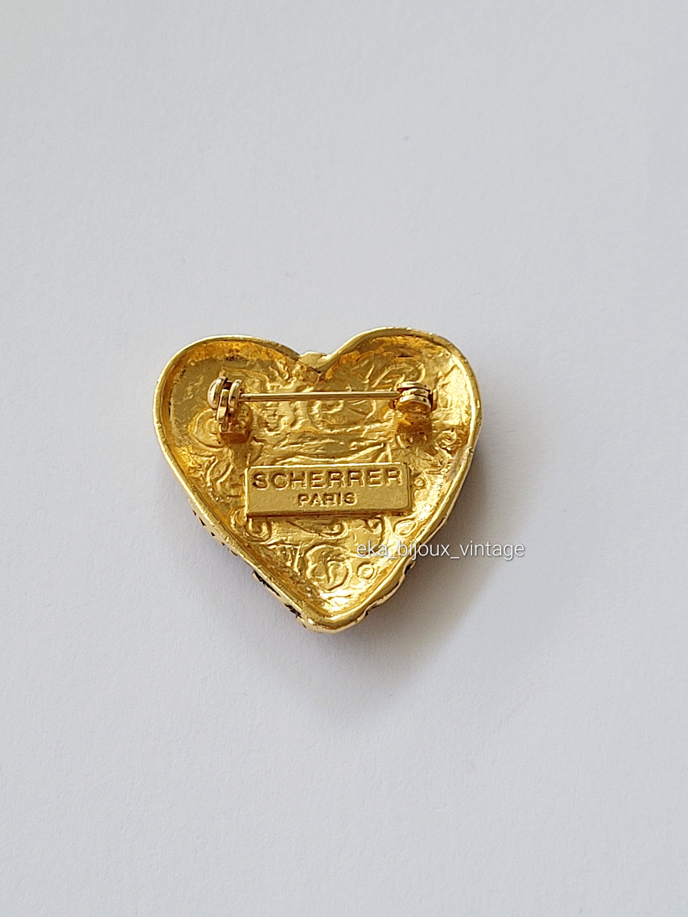 Broche Cœur Vintage En Métal Doré Signée Jean-Louis Scherrer - Alliage, Style Rétro - Occasion, Objet De Mode Ancien