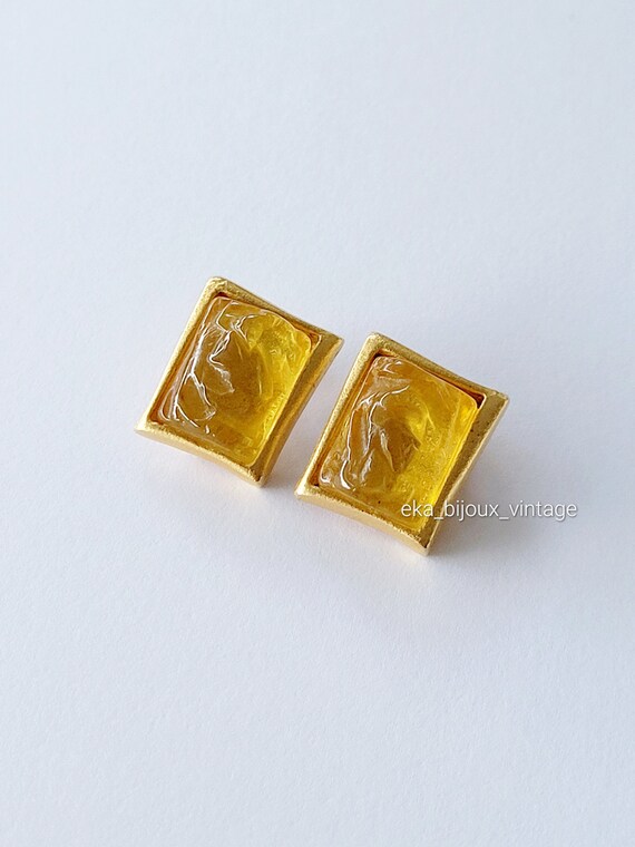 Boucles d'oreilles clips anciens - France