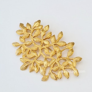 Guy Laroche Brooch - Etsy Canada