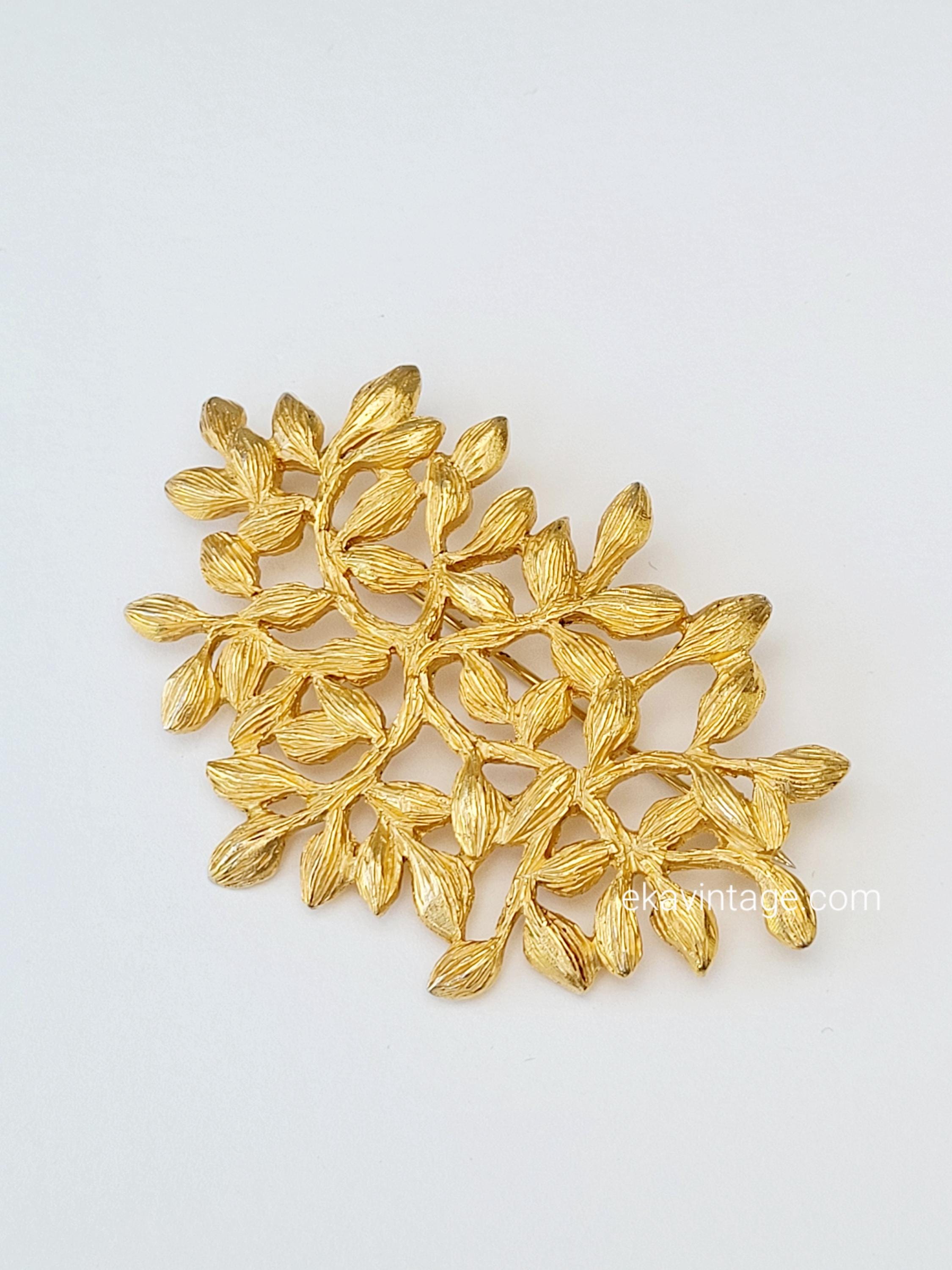 Guy Laroche Brooch - Etsy