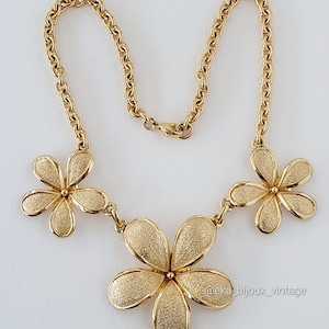 Orena Paris - Vintage necklace - Three flowers