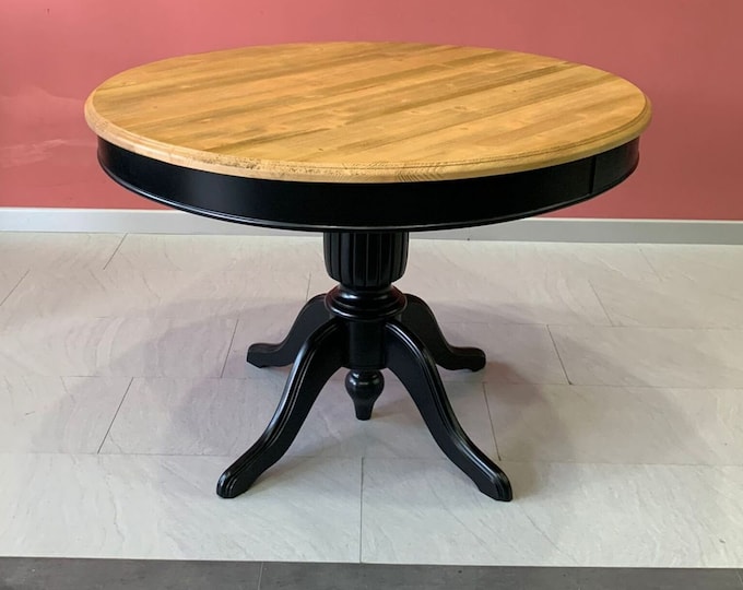 Pedestal Table - Round Wood Dining Table – Handmade from Hornbeam | 3–6 Seater | Custom Sizes Available