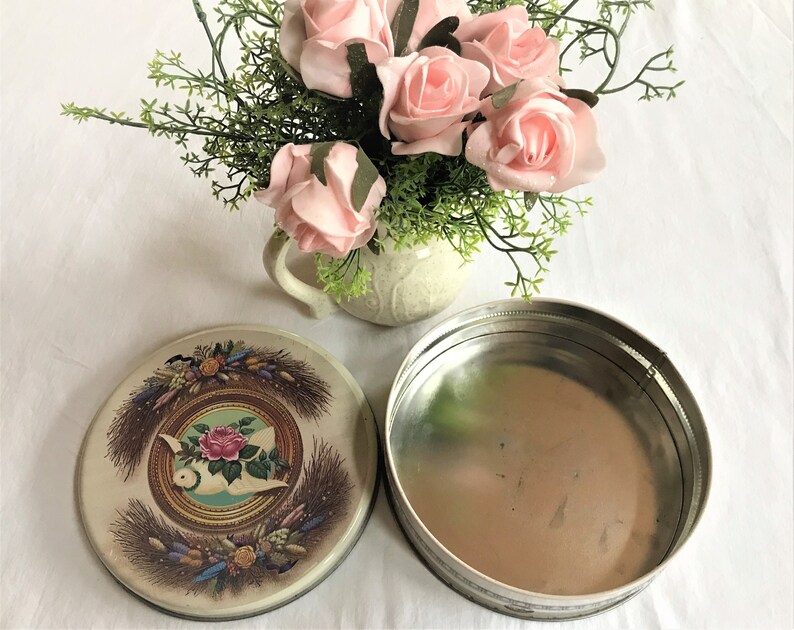 Tin box Valley Brook Farm with beautiful dove and flowers