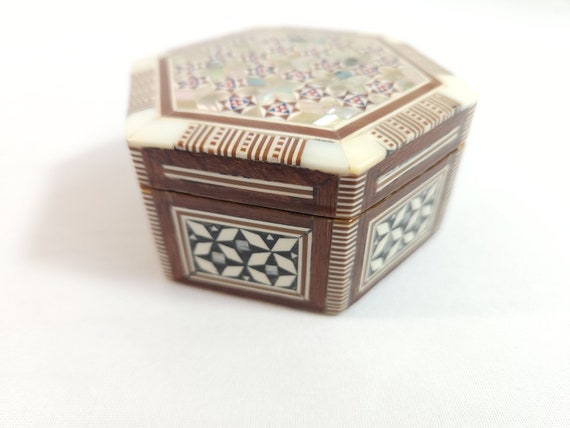 Vtg Inlaid Wood Mother of Pearl Mosaic Handcrafte… - image 5