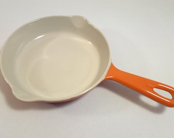 Vtg 1960s Le Creuset Orange Enamel Cast Iron Double Spout Skillet Pan #16, France
