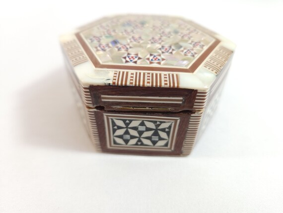 Vtg Inlaid Wood Mother of Pearl Mosaic Handcrafte… - image 8