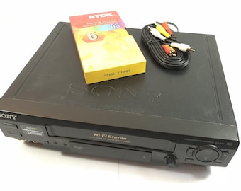 Read!!! Sony Trilogic 19 Micron Head VHS SLV-N60 VCR, Works