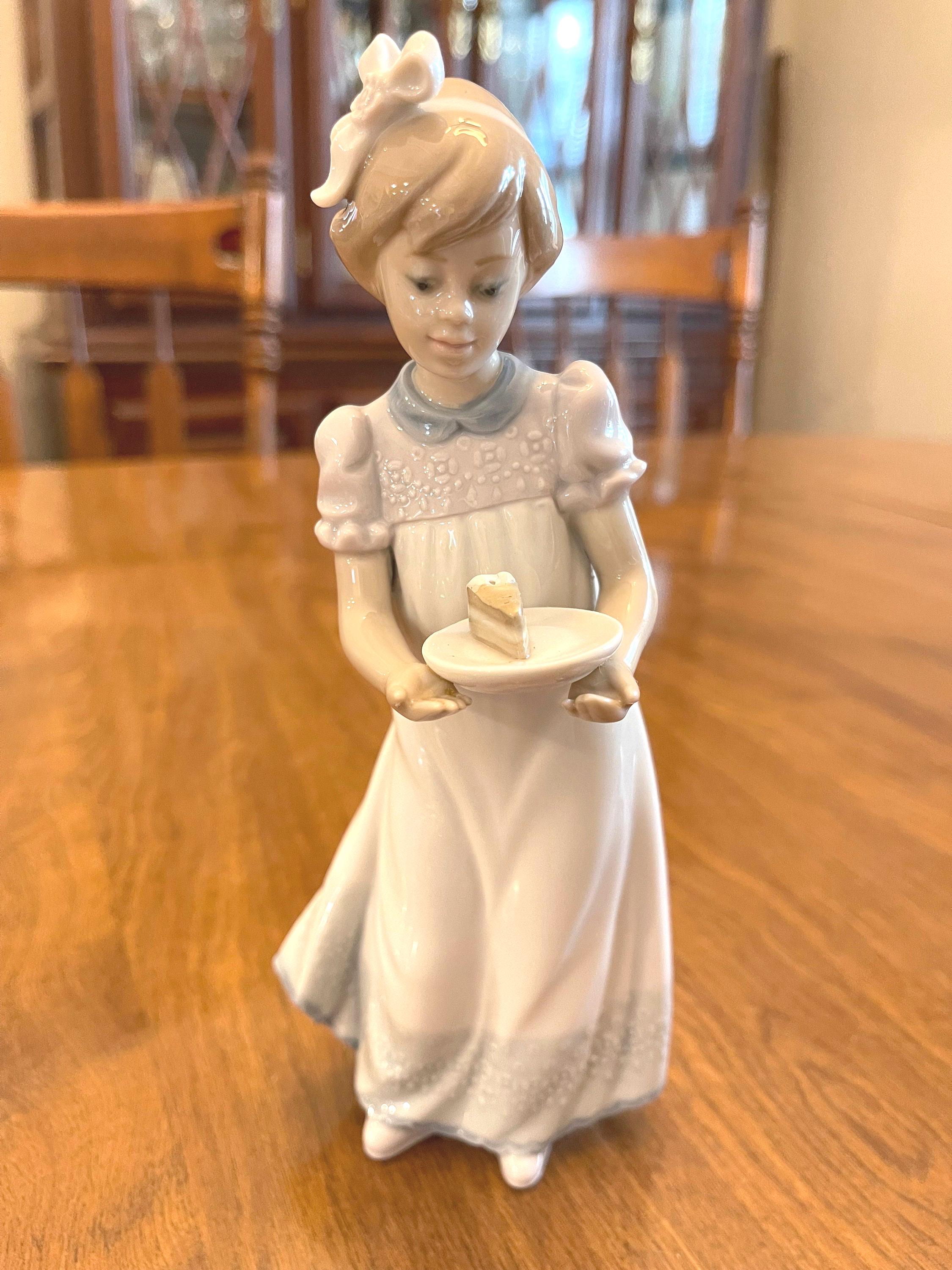 Lladro' Happy Birthday #5429 Glossy Figurine - Etsy