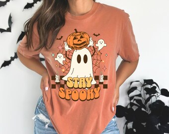 Stay Spooky t-shirt, Retro Halloween tee,  Comfort Colors, Cute Halloween shirt,  Women Ghost Shirt