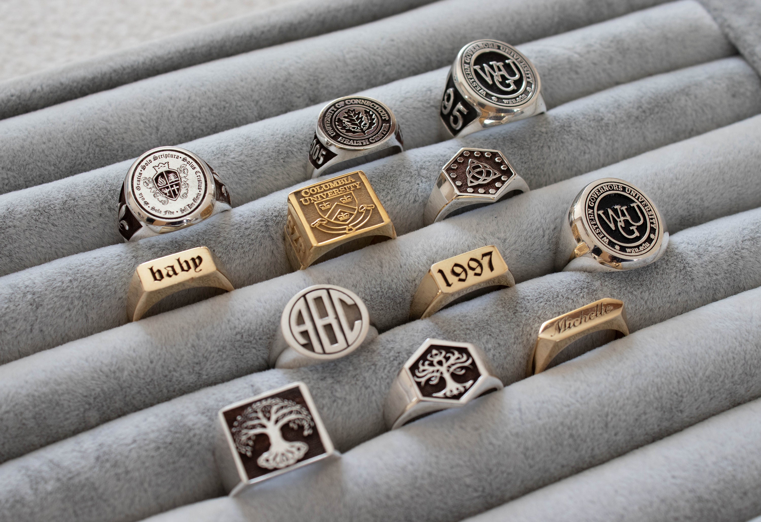 Coat of Arms Signet Ring, College Class Ring, Graduation Ring, Family ...