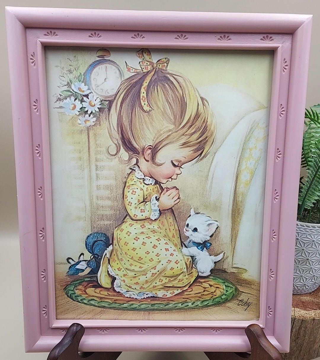 Vintage COBY and HOMCO Detailed Pink Frame W Wall Art | Girl Praying W ...