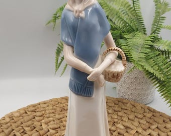 Vintage Morrison Imports Porcelain Girl Figurine: Pastel Farmhouse Decor